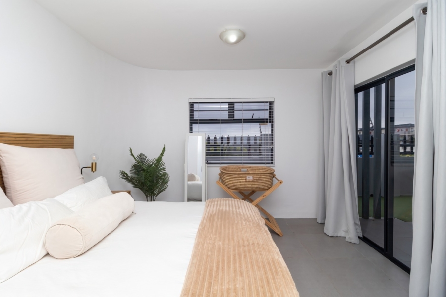 2 Bedroom Property for Sale in Burgundy Estate Western Cape